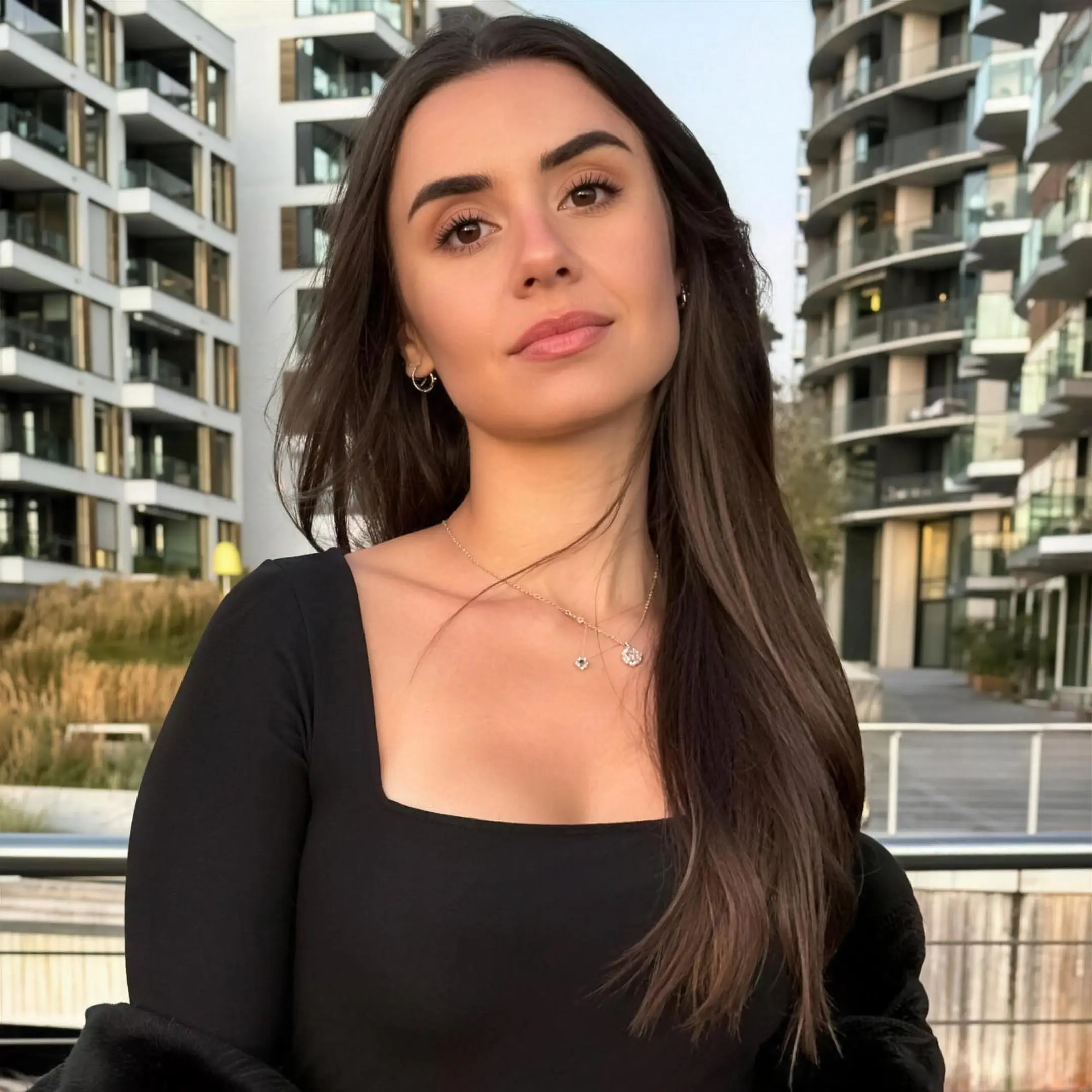 Carolina F.